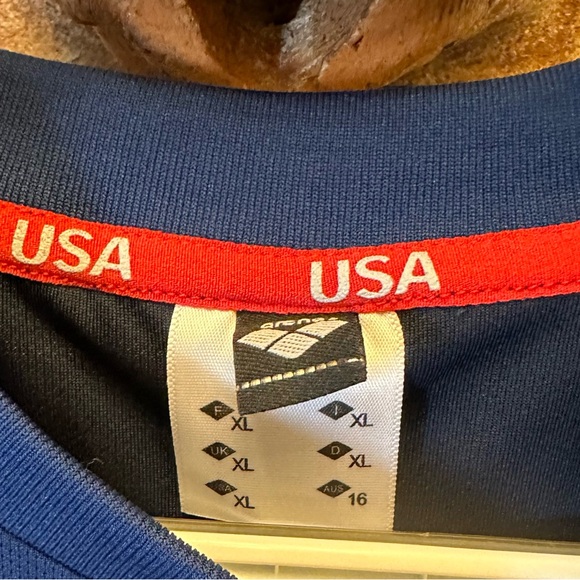 USA Swimming shirt by Arena XL NWOT Navy USA Flag on sleeve 23.5" armpit to armp - Picture 3 of 6